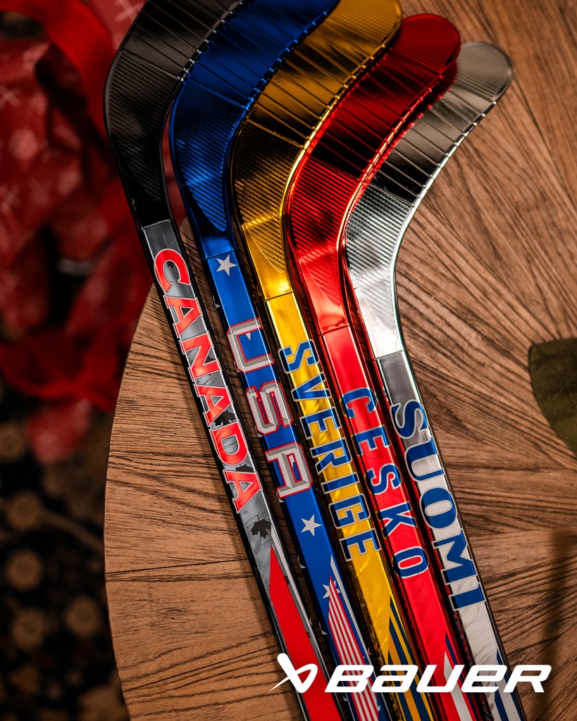 S25 MYSTERY MINI STICKS INTERNATIONAL COLLECTION